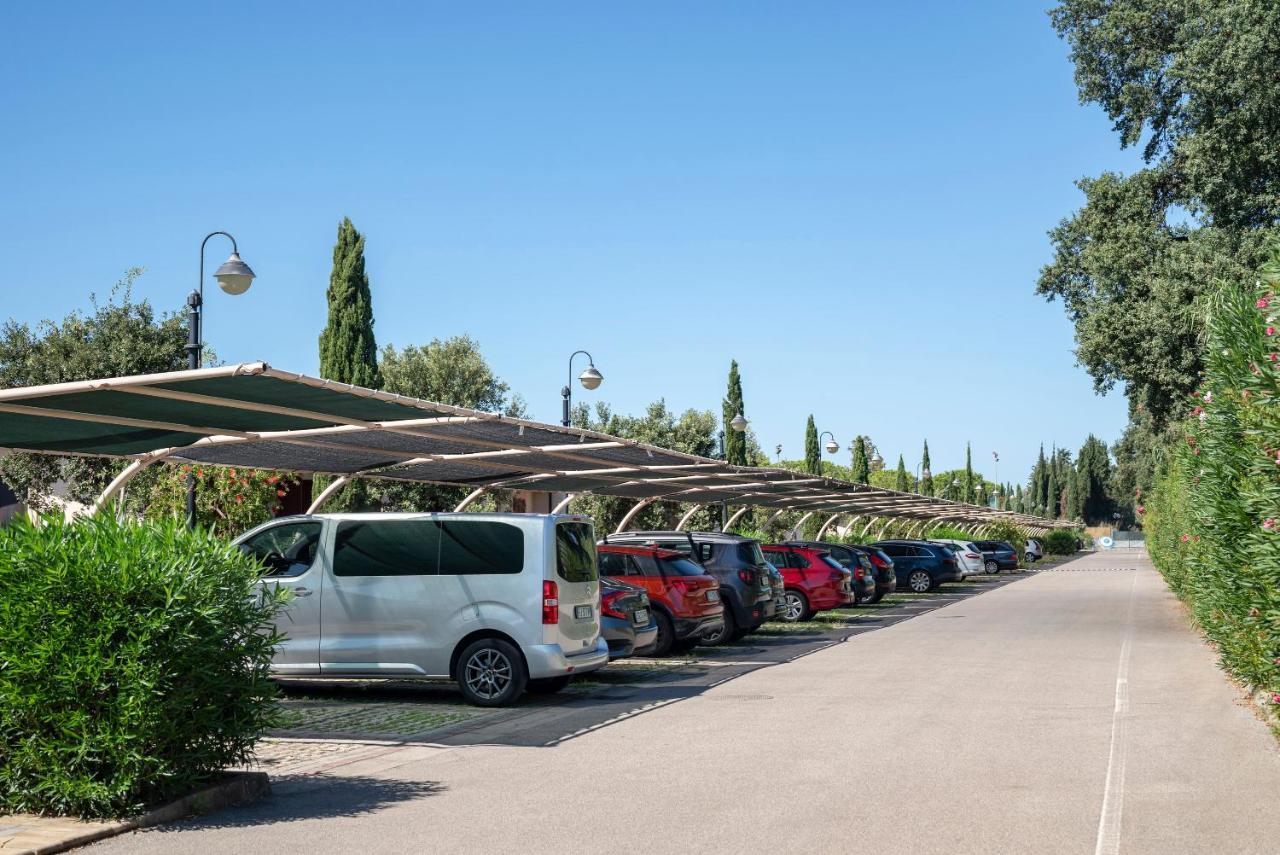 Villaggio Il Girasole ฟอลลอนนีกา ภายนอก รูปภาพ