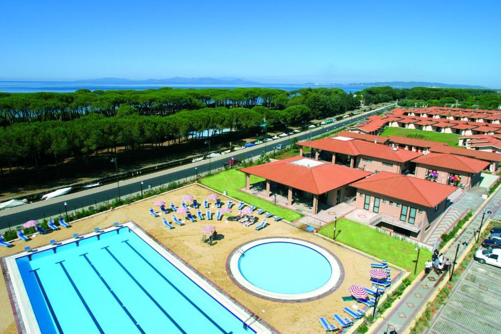 Villaggio Il Girasole ฟอลลอนนีกา ภายนอก รูปภาพ